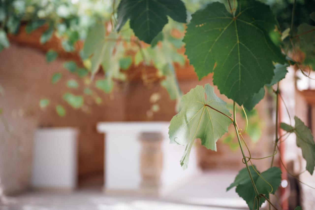 Tenuta Tresca Suites - Dimora Storica San Cassiano  Εξωτερικό φωτογραφία